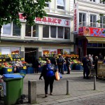 Der Hamburger Steindamm in der Innenstadt ist eigentlich ein friedliches Viertel mit viel Migrationshintergrund. Bild: Oxfordian Kissuth (Wikimedia commons)